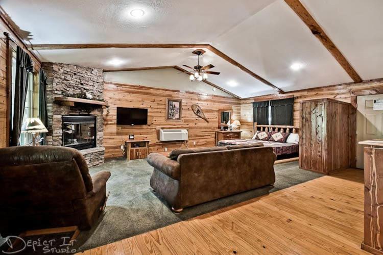 Secluded Cabin Pool Wifi Smart Tvs Beaver Lake Villa Eureka Springs Exterior photo